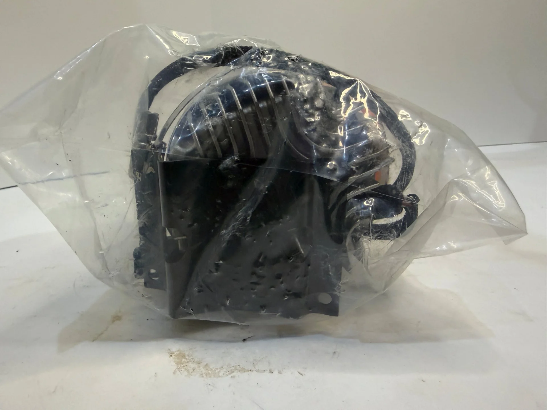 Отопитель Thermo E 320.002 U08 (11122880A) - миниатюра 4