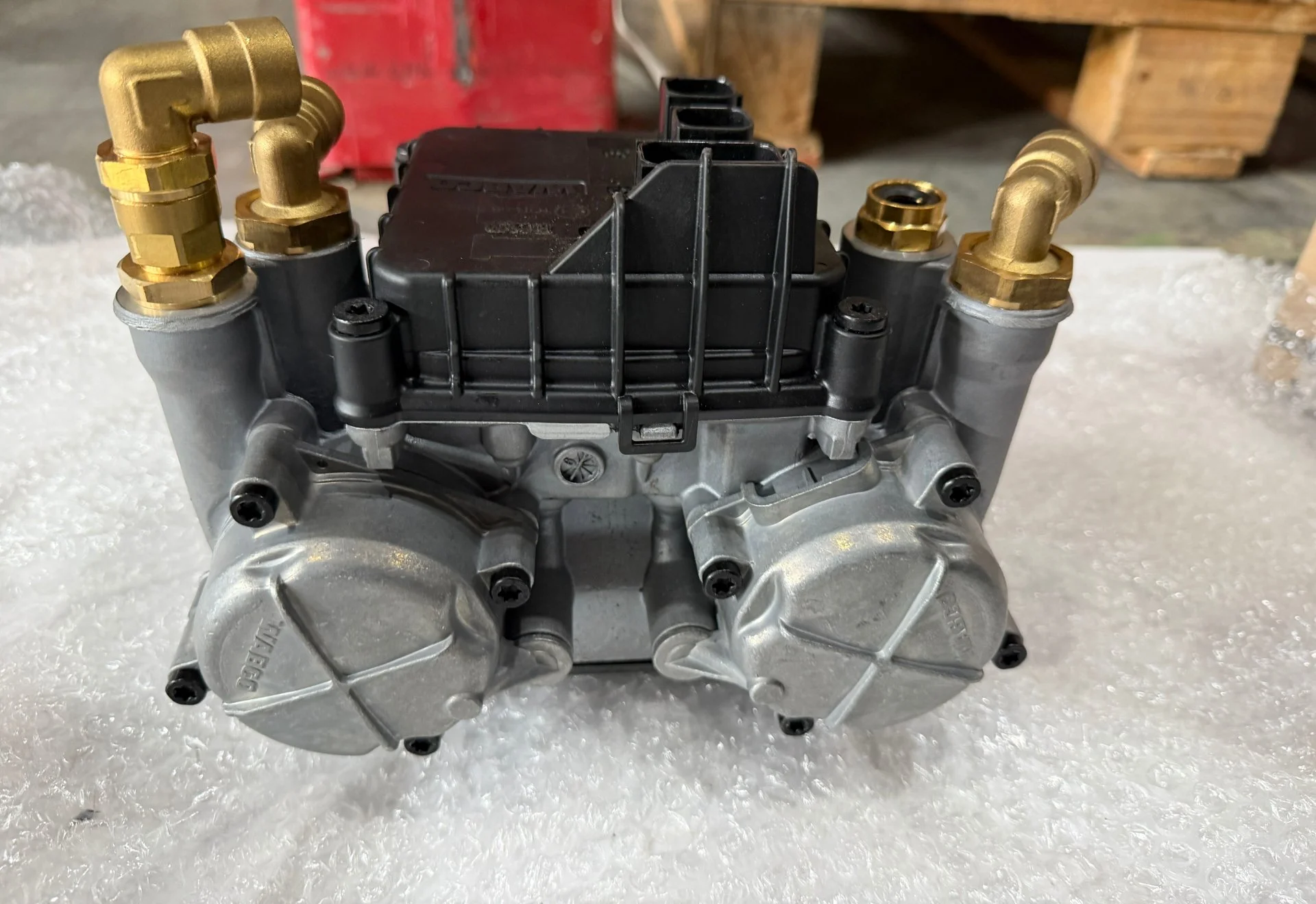 Модуль двухканальный ведущего моста WABCO 6274-3864050 - миниатюра 4