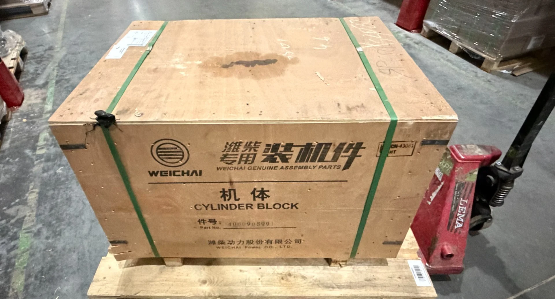 1009569671 Блок цилиндров weichai - изображение 1