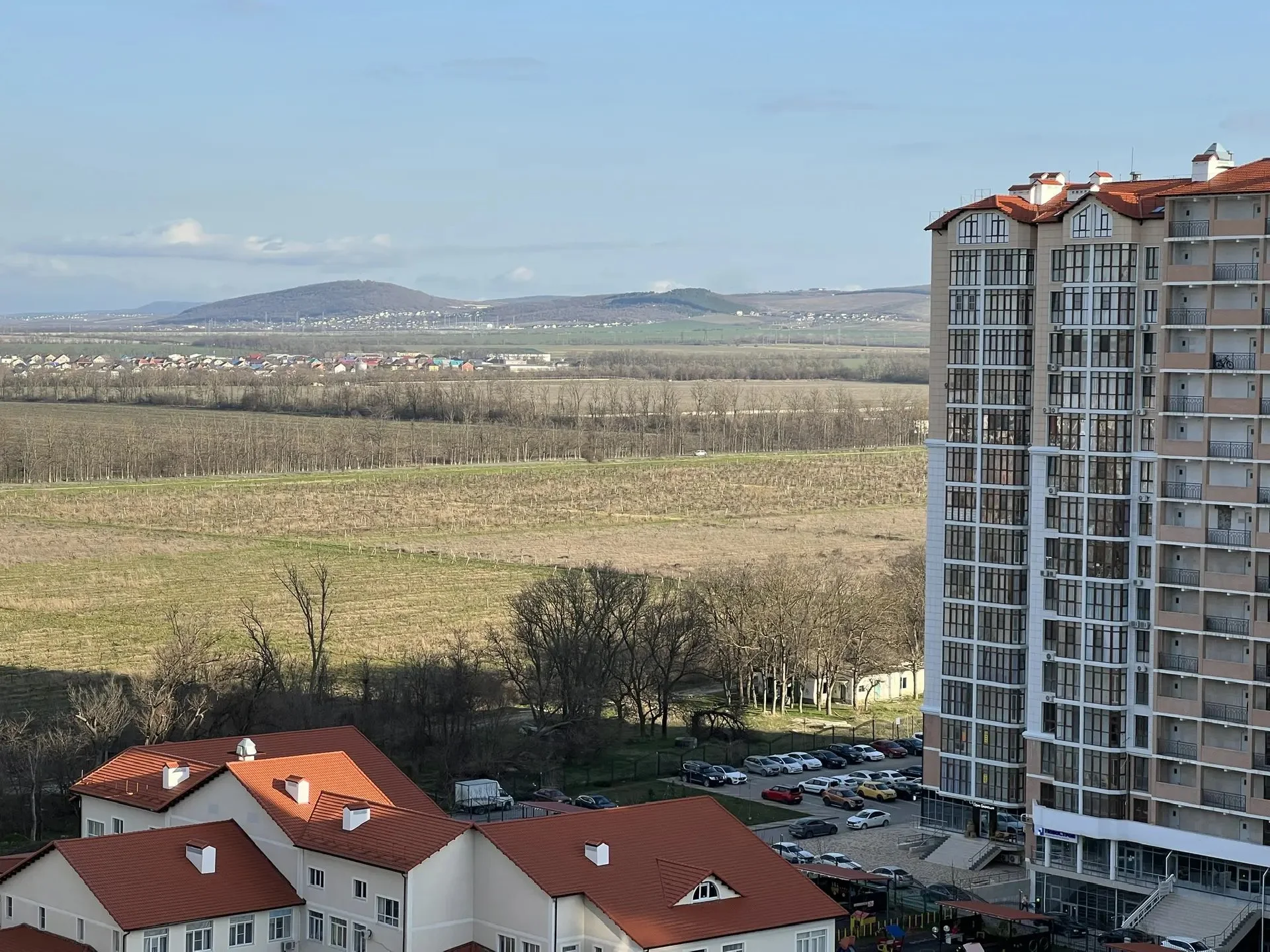 Евро3 в ЖК "Чёрное море" с парковочным местом - миниатюра 20