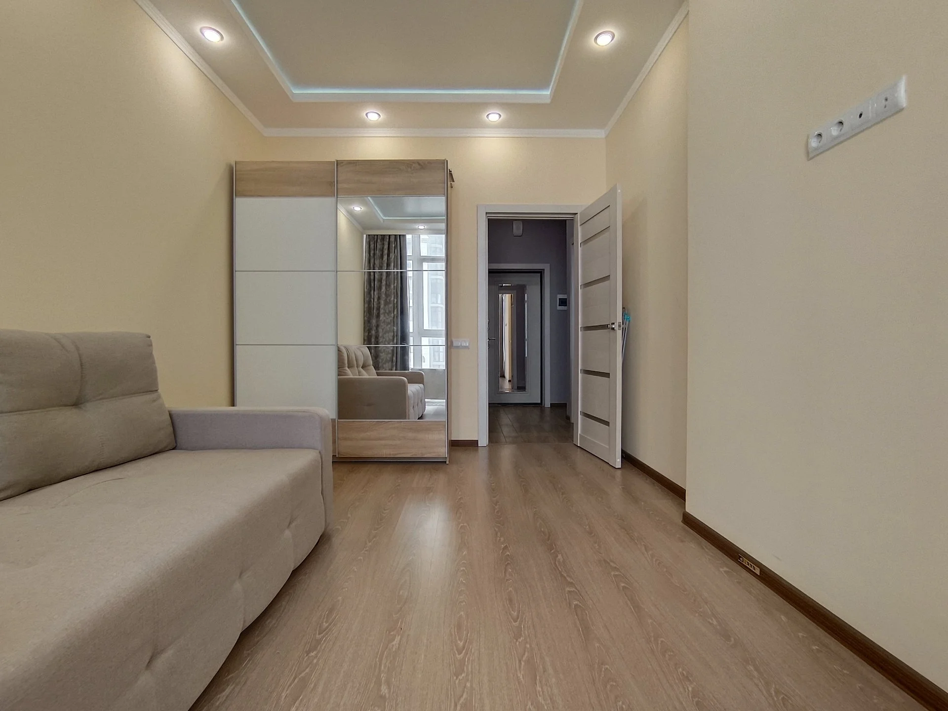 Продается 1 ком квартира 36 кв.м. в Анапе - миниатюра 6