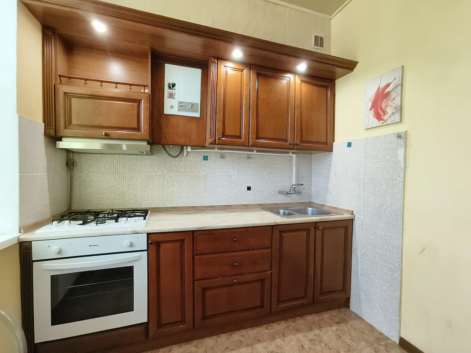 В центе Анапы продается 3х ком квартира 74 кв.м - миниатюра 10