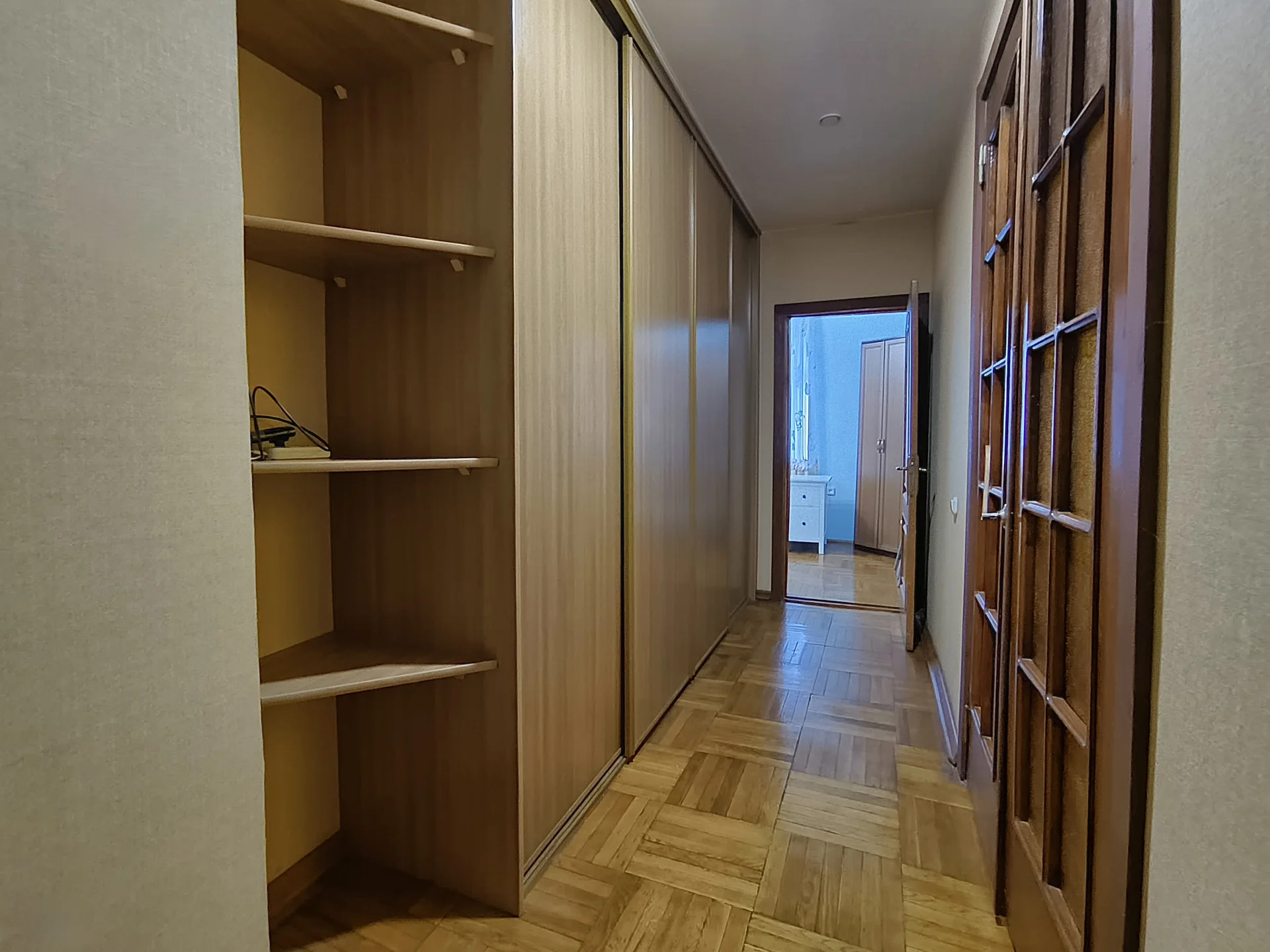 В центе Анапы продается 3х ком квартира 74 кв.м - миниатюра 30