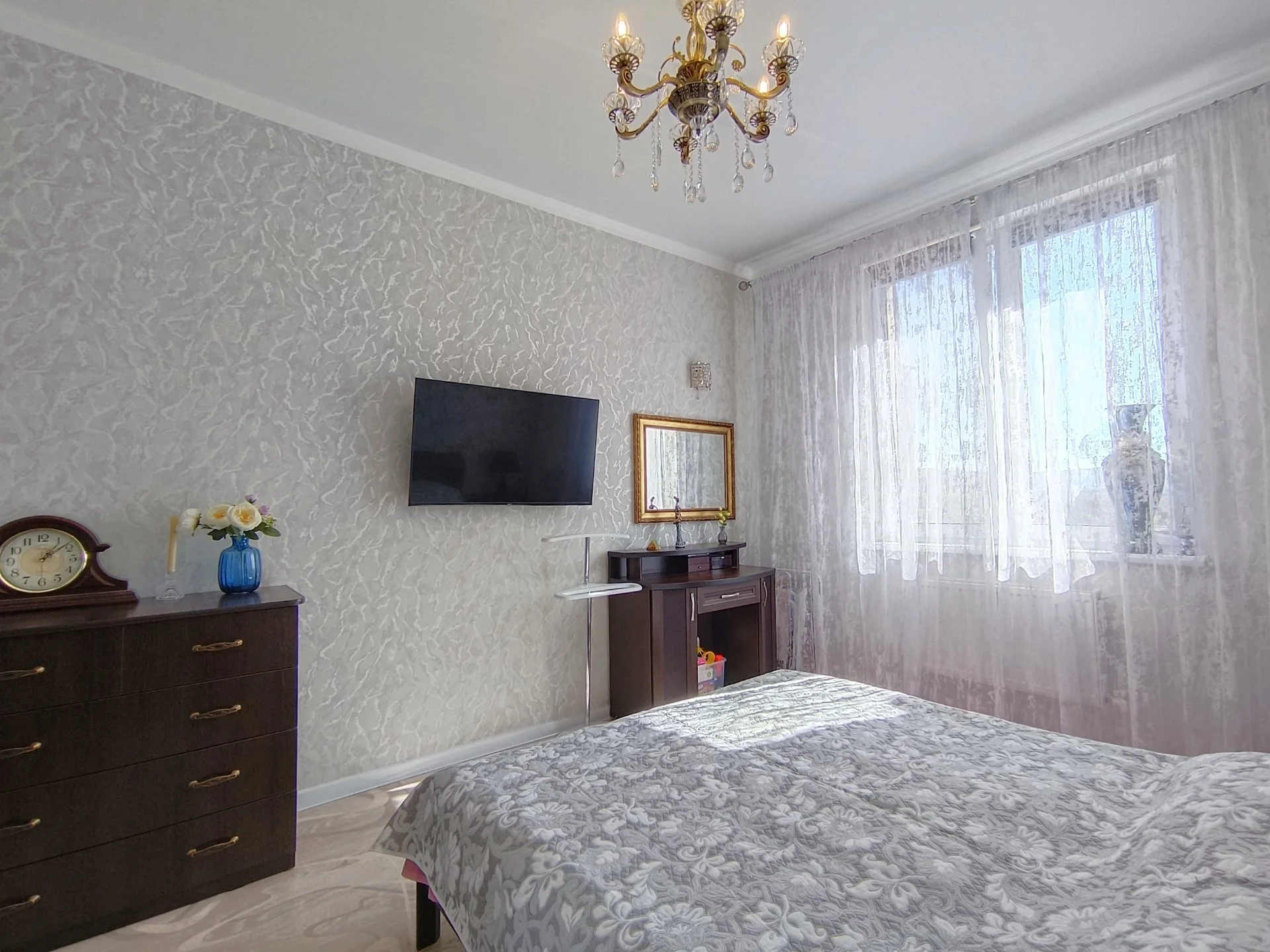 2х кoм квартирa 53кв.м. в ЖК Чeрноe моpe. - миниатюра 11
