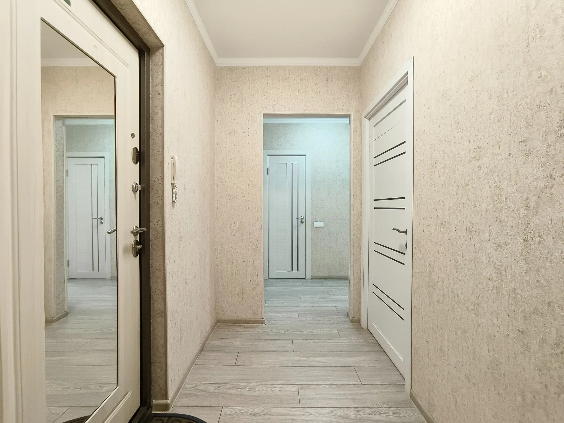 Продается 2х ком квартира 8(928)429 94 99 Оксана - миниатюра 32