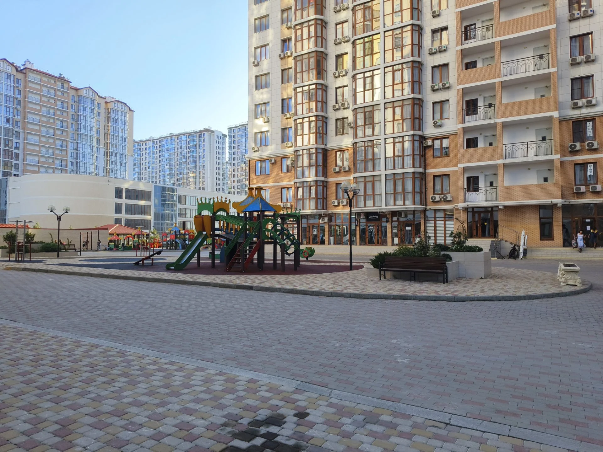 3-х ком квартира 81 кв.м. ЖК Черное море. - миниатюра 40