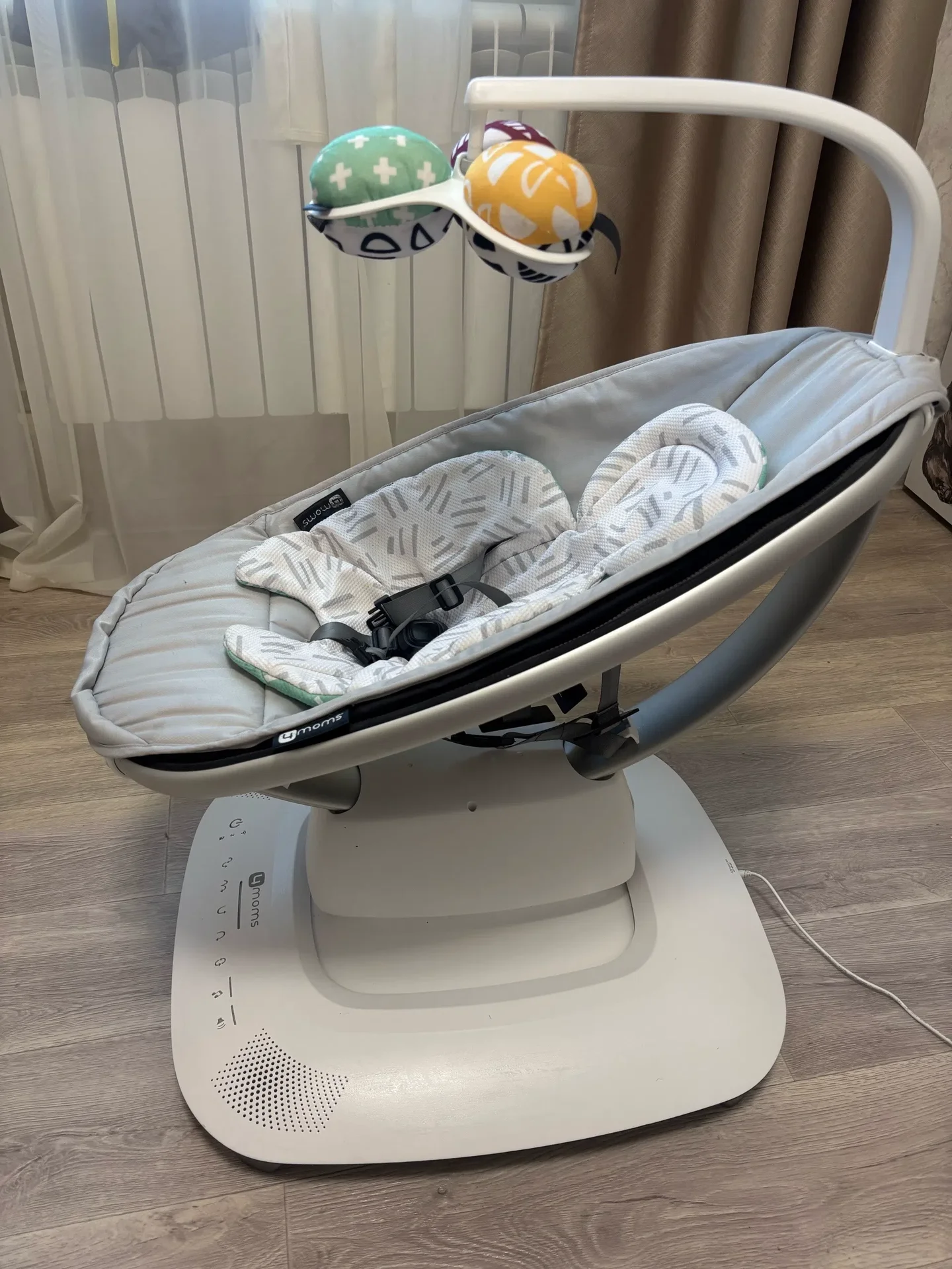 электрокачель 4 moms mamaRoo - изображение 1