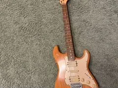 Гитара AshTone Stratocaster HSS - миниатюра 2