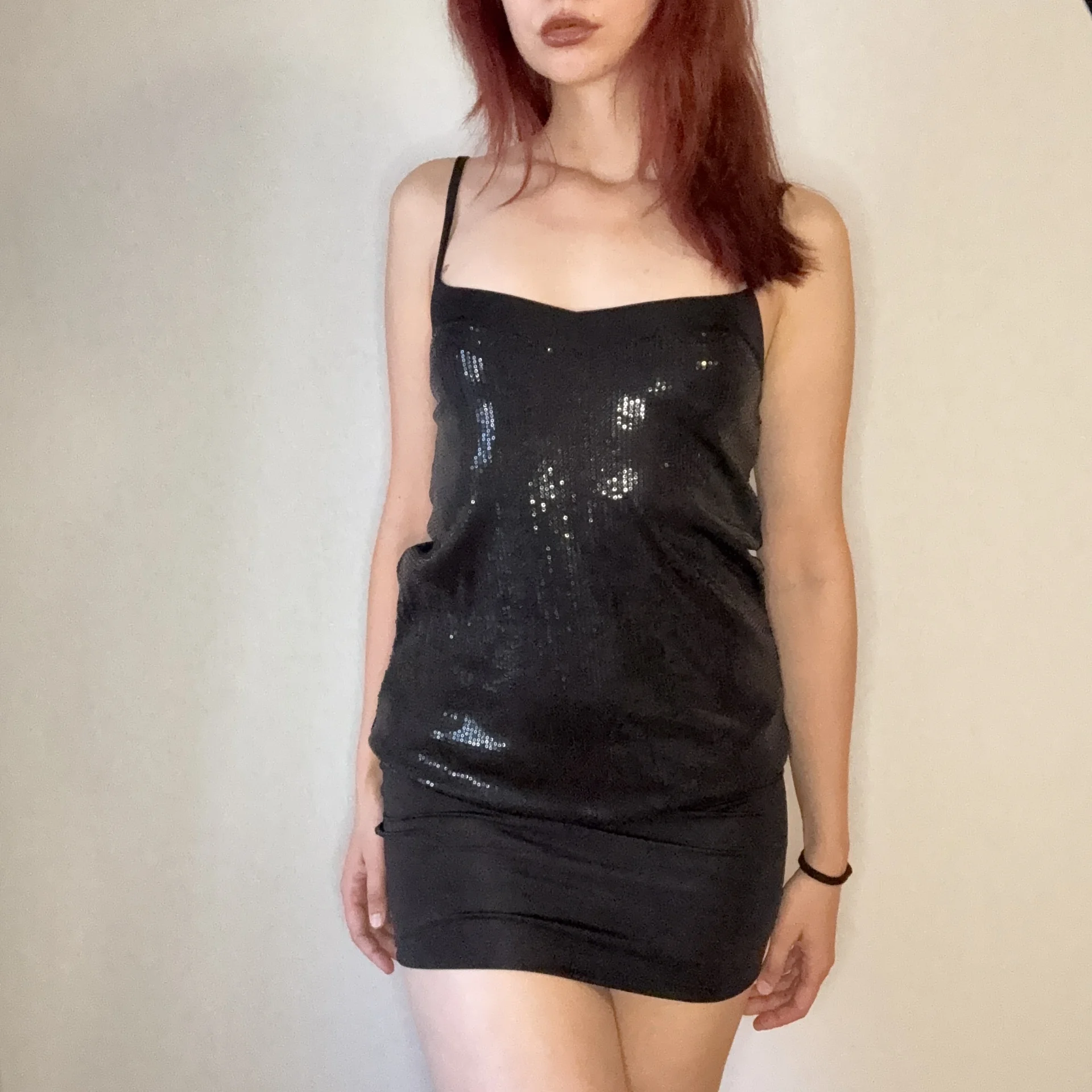 Платье с пайетками model off duty y2k винтаж - миниатюра 2