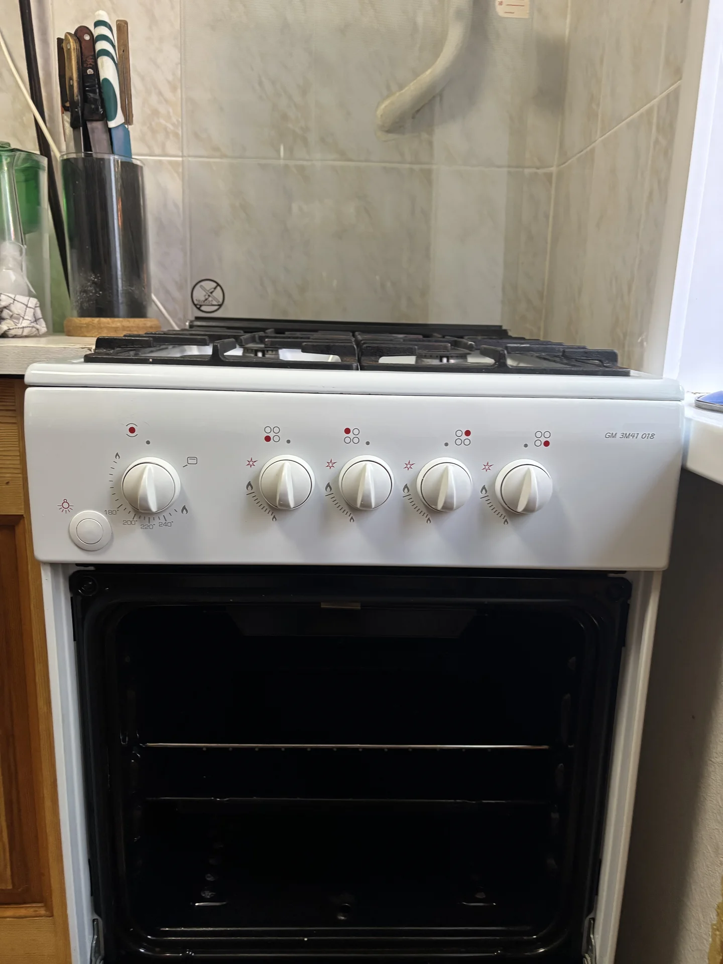 ОТДЕЛЬНОСТОЯЩАЯ ПЛИТА ГАЗОВАЯ GM 3M41 018 W - миниатюра 2
