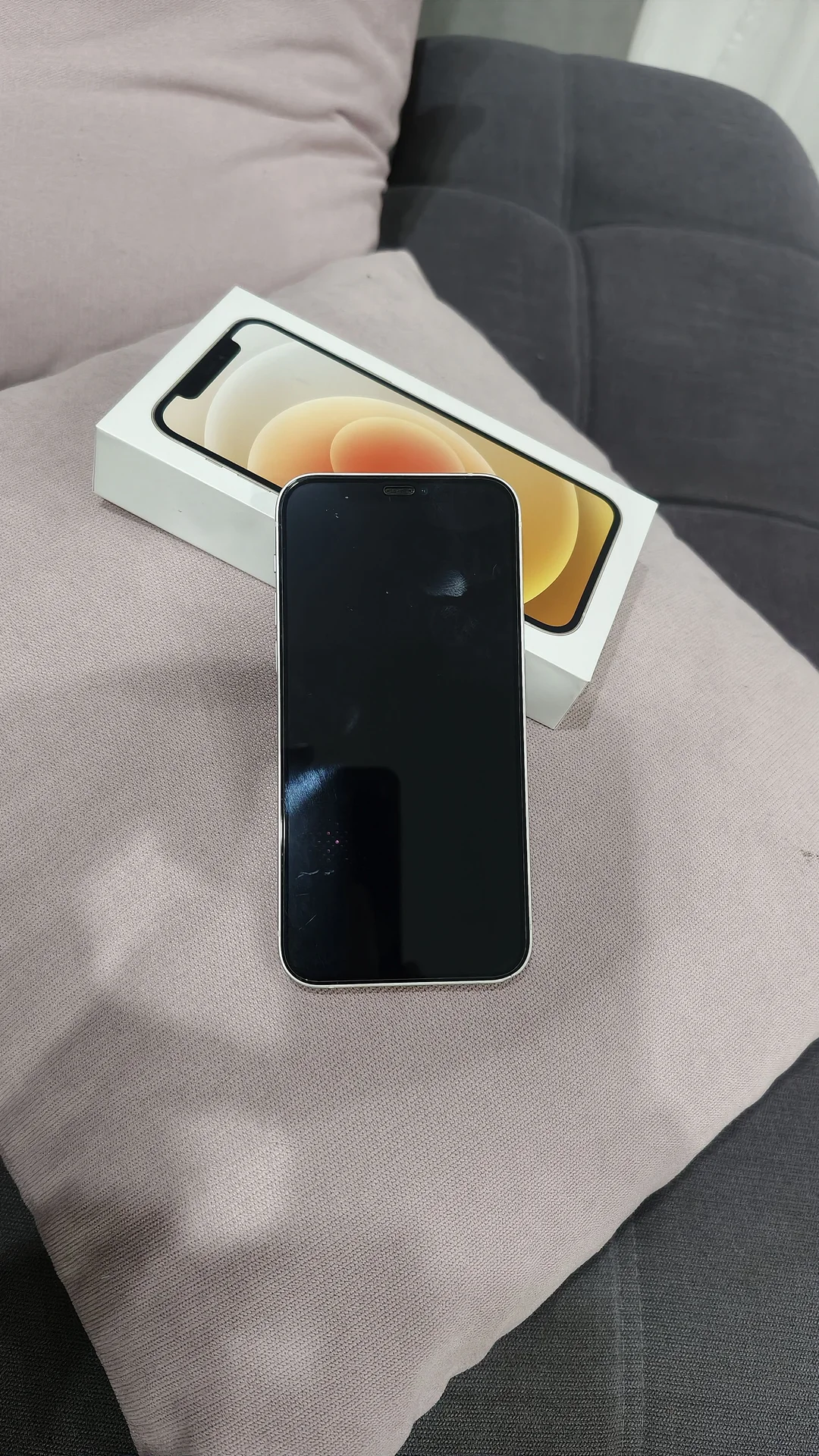 iPhone 12, 128 white - изображение 1