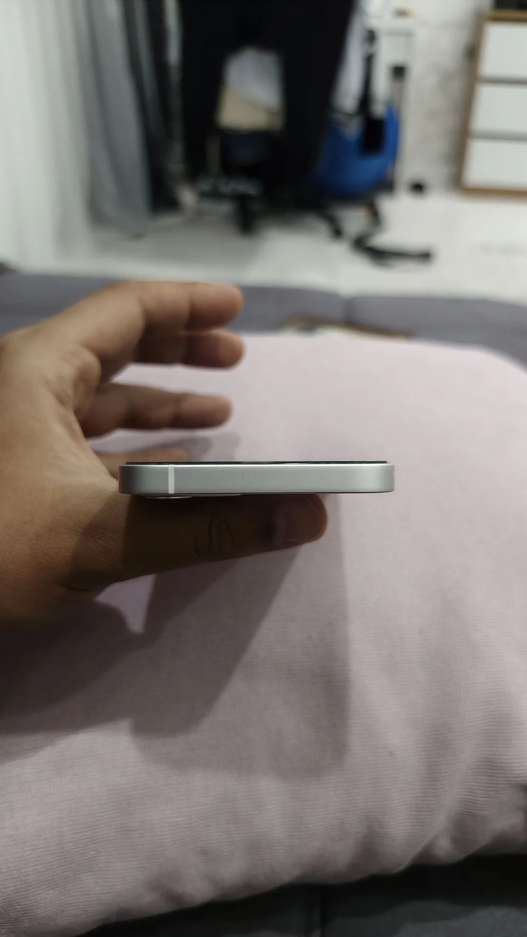 iPhone 12, 128 white - миниатюра 7