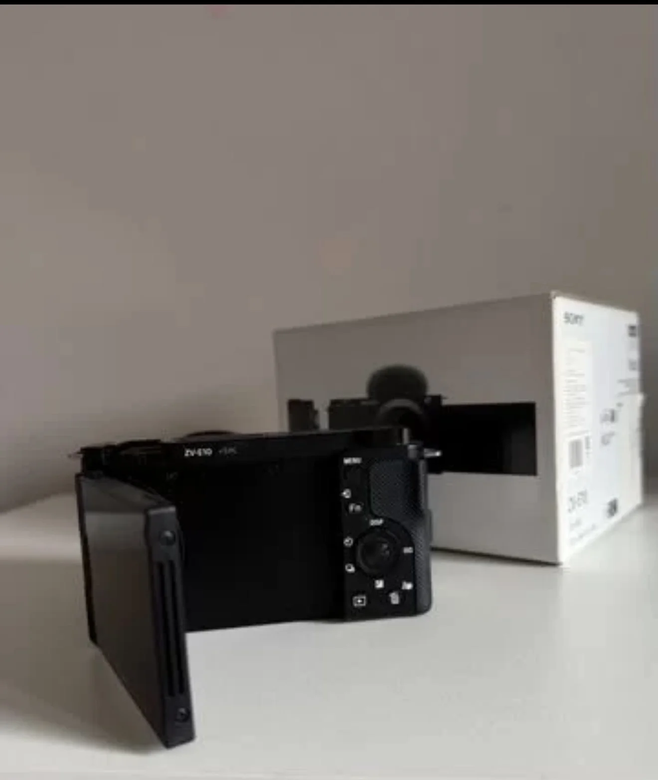 Беззеркальный фотоаппарат Sony Alpha - миниатюра 2