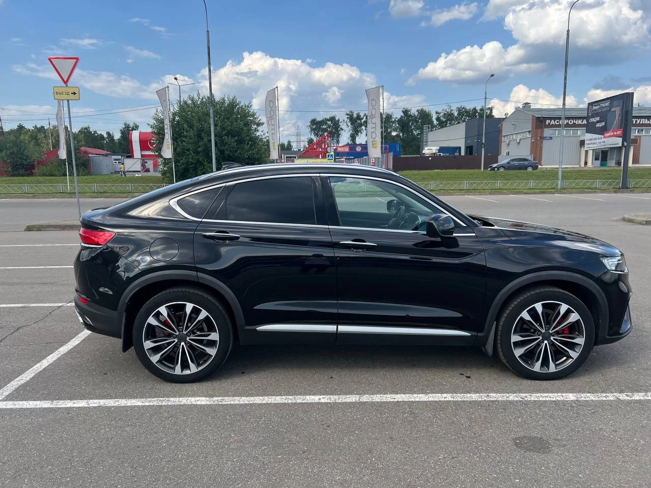 Geely Tugella 2.0 - миниатюра 4