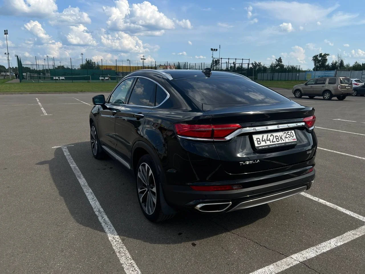 Geely Tugella 2.0 - миниатюра 9
