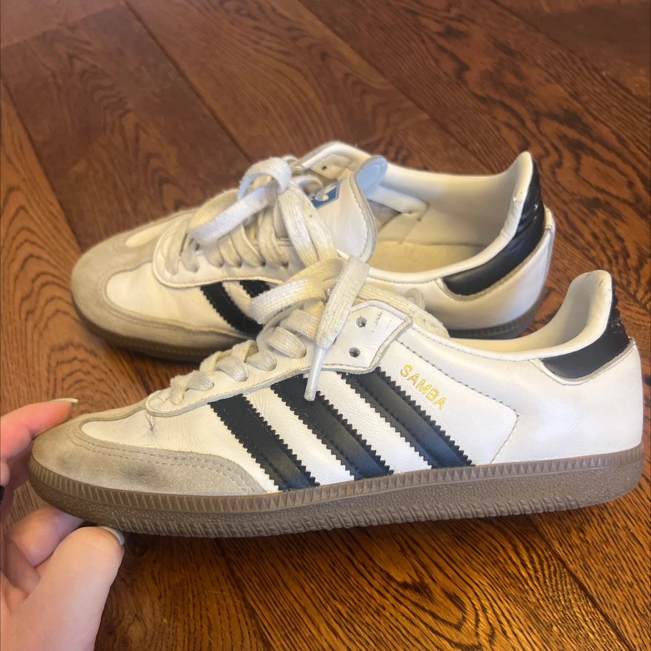 Кроссовки adidas - миниатюра 3
