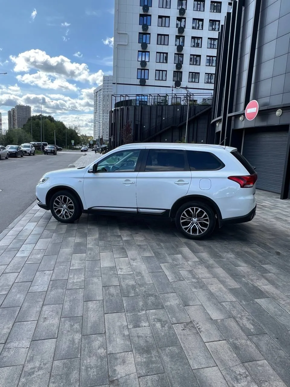 Mitsubishi - миниатюра 4