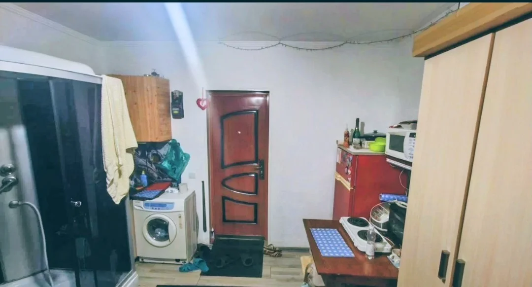 Комната 13.3 м² в 1-к, 1/3 эт. - миниатюра 3