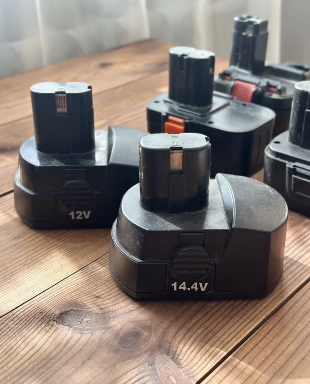 Аккумуляторы для шуруповерта под восстановление - миниатюра 4