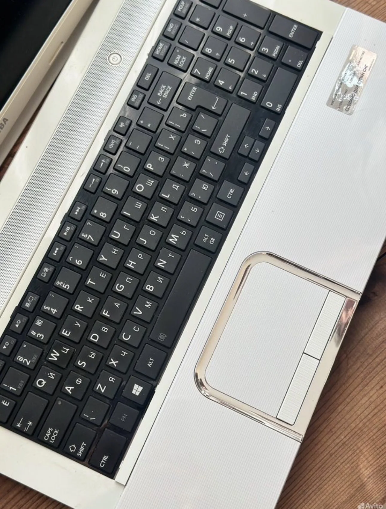 Ноутбук Toshiba Satellite L870D-D3W - миниатюра 6