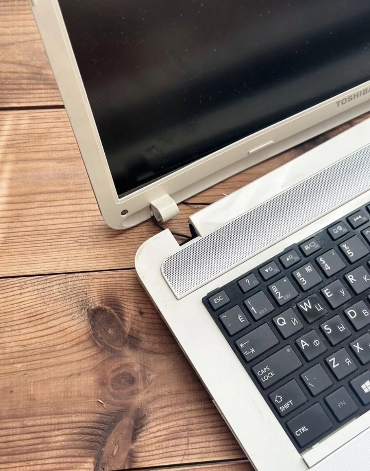 Ноутбук Toshiba Satellite L870D-D3W - миниатюра 9