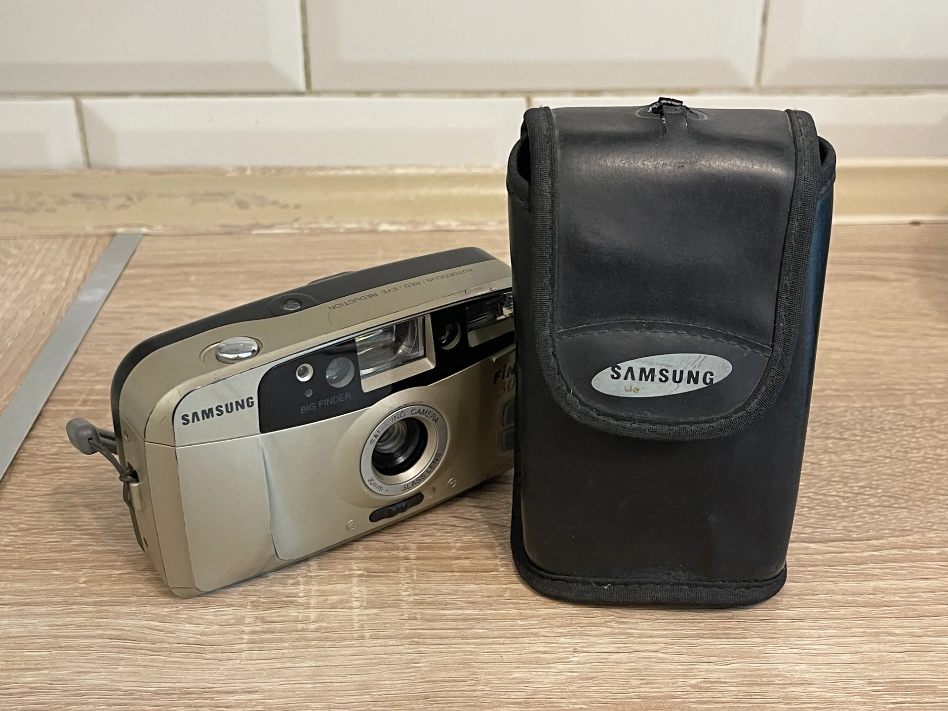Samsung S30 📷 плёночный фотоаппарат - миниатюра 2