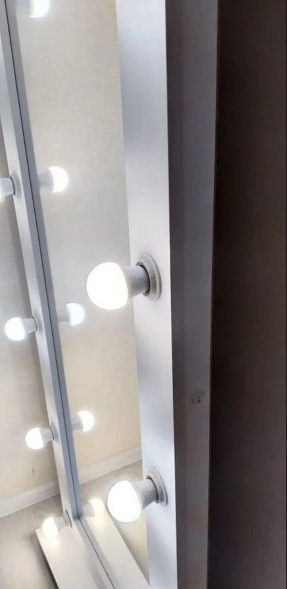 Напольное зеркало с подсветкой - миниатюра 4