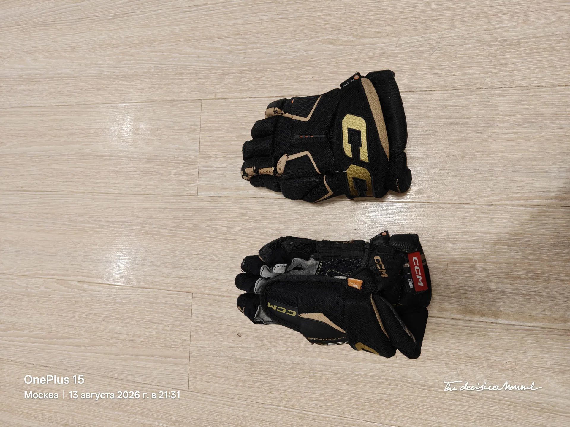 Краги хоккейные CCM AS-V 11 размер - миниатюра 4