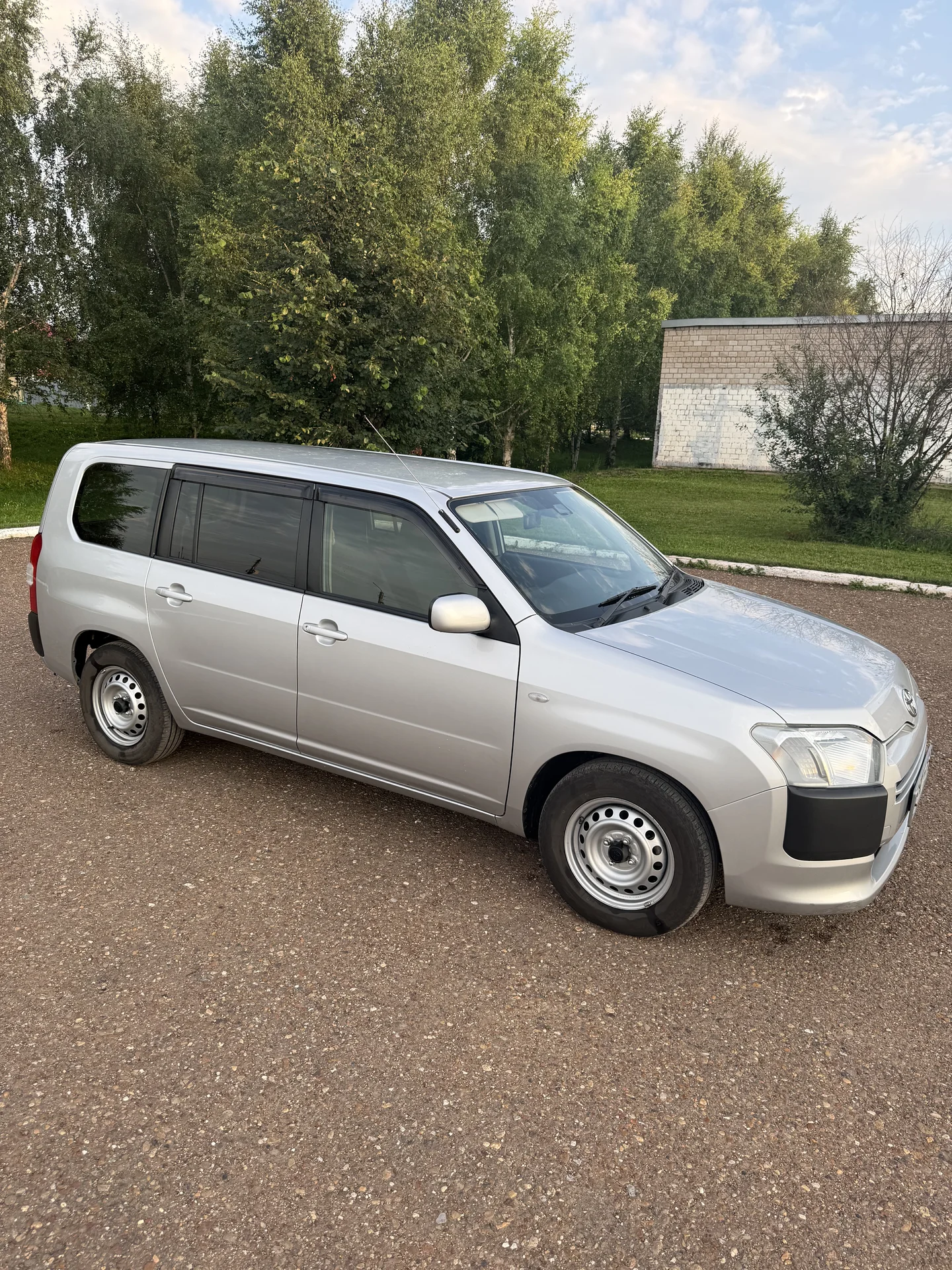 Toyota Probox - миниатюра 6