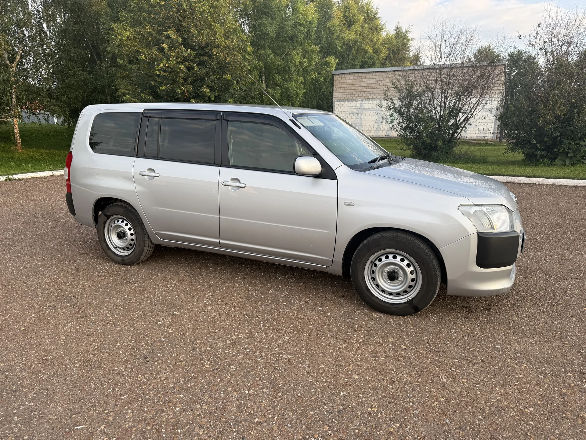 Toyota Probox - миниатюра 7