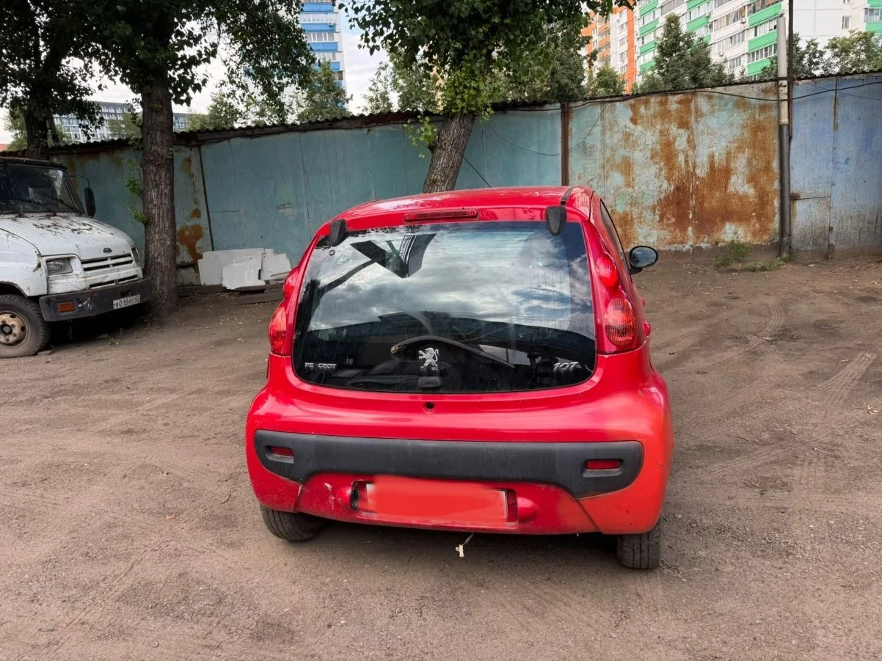 Peugeot 107 - миниатюра 3