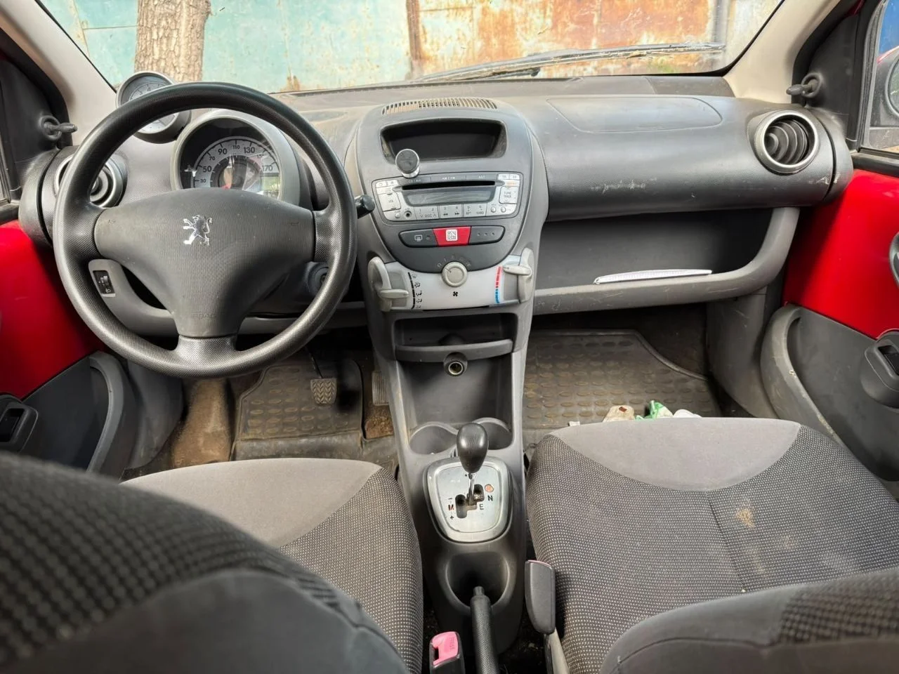 Peugeot 107 - миниатюра 6