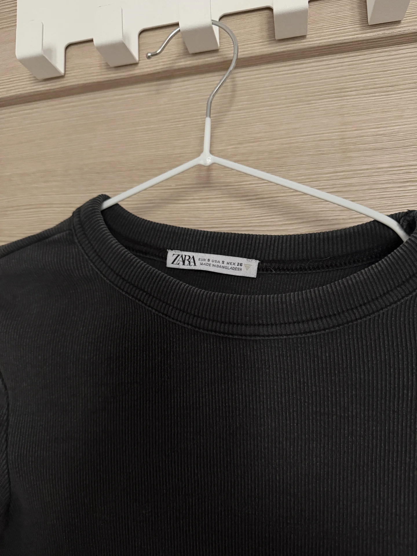 лонгслив zara - миниатюра 3