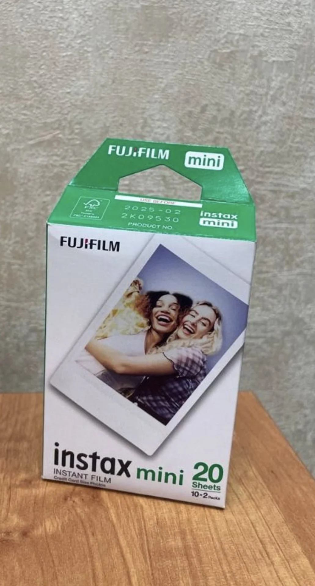 Картриджи instax mini 10 и 20 шт - изображение 1