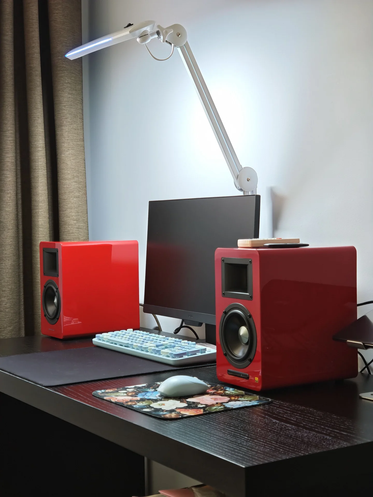 Колонки Edifier Airpulse A100 RED - миниатюра 3