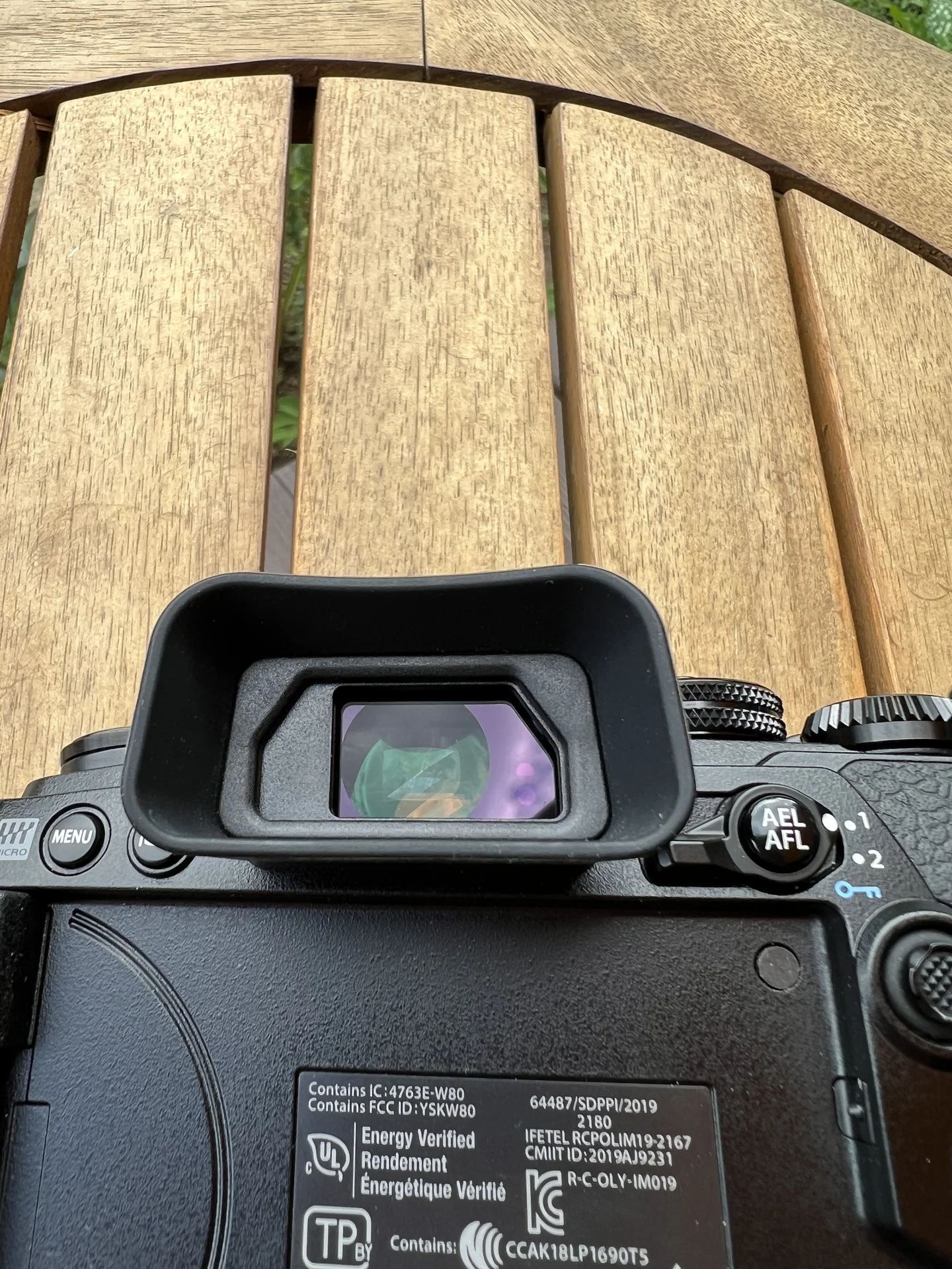Olympus OM-D E-M1 Mark iii - миниатюра 3