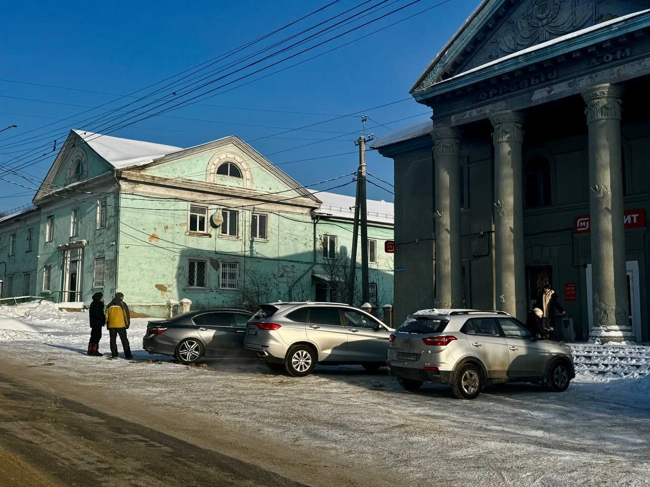 Продам здание на первой линии - миниатюра 3