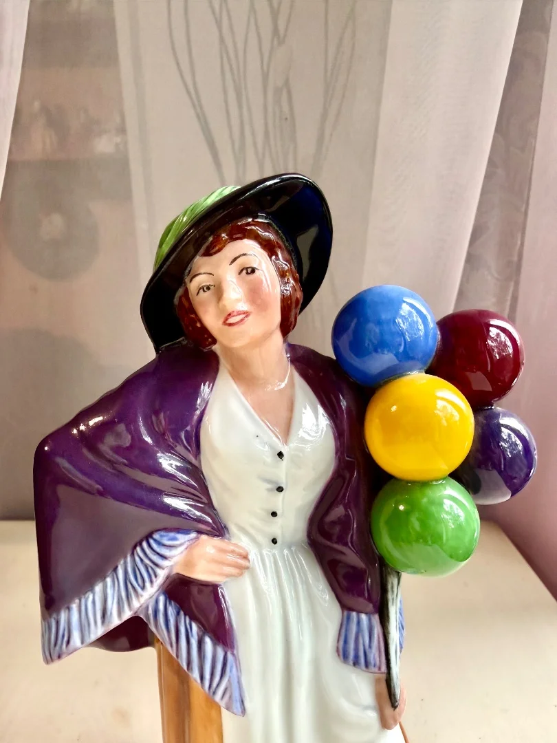 Статуэтка Royal Doulton. Англия - миниатюра 5