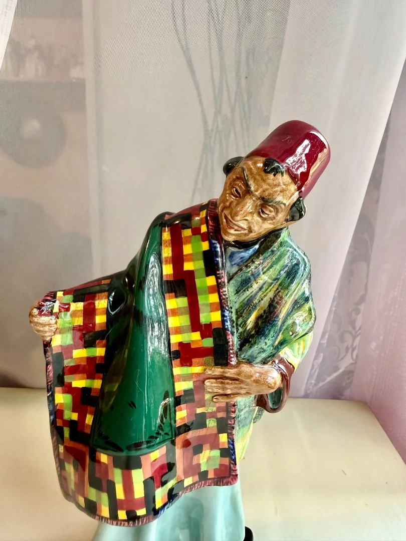 Статуэтка Royal Doulton. Англия - миниатюра 3