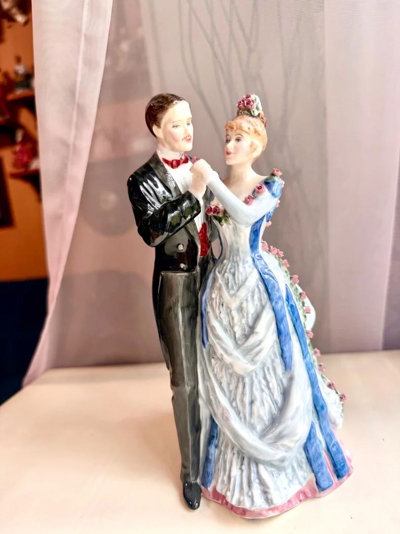 Статуэтка Royal Doulton. Англия - изображение 1