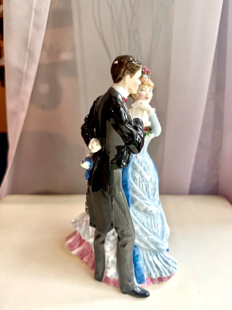 Статуэтка Royal Doulton. Англия - миниатюра 5