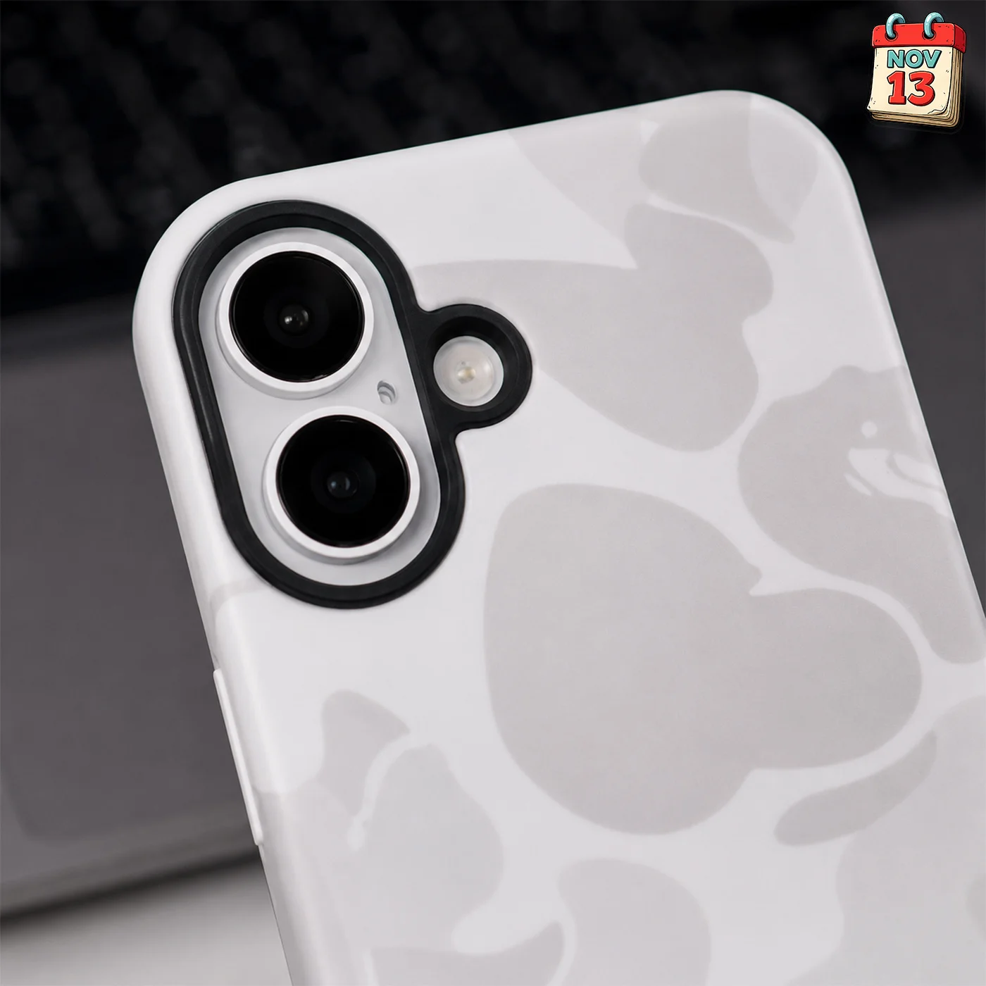 Чехол Варе на iPhone 16 (bape) white - миниатюра 2