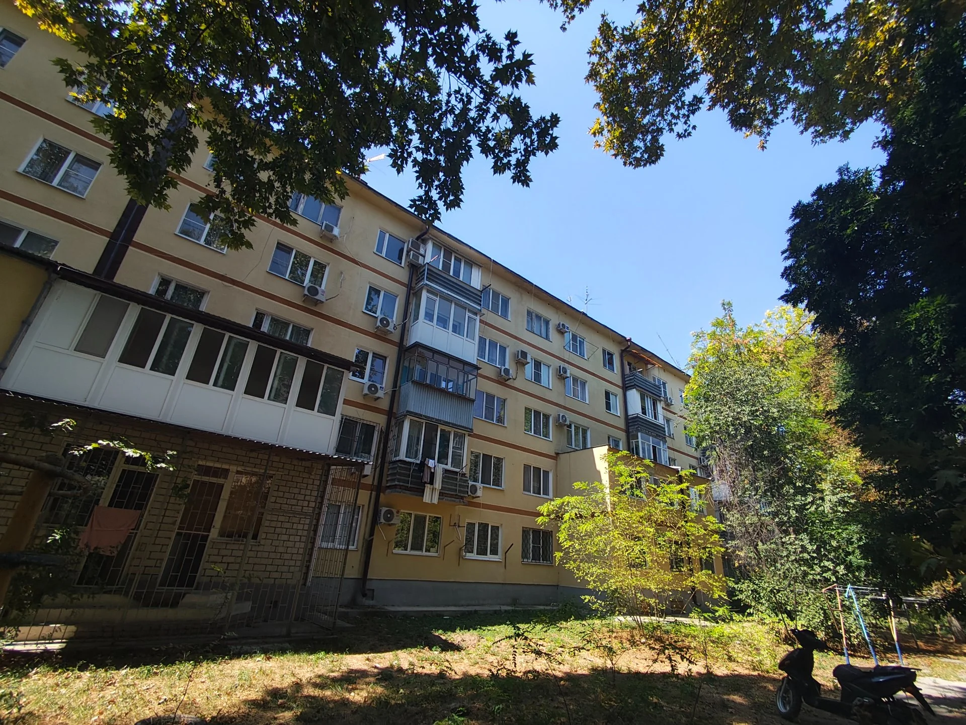 Квартира с новым ремонтом в спальном районе Анапы - миниатюра 22