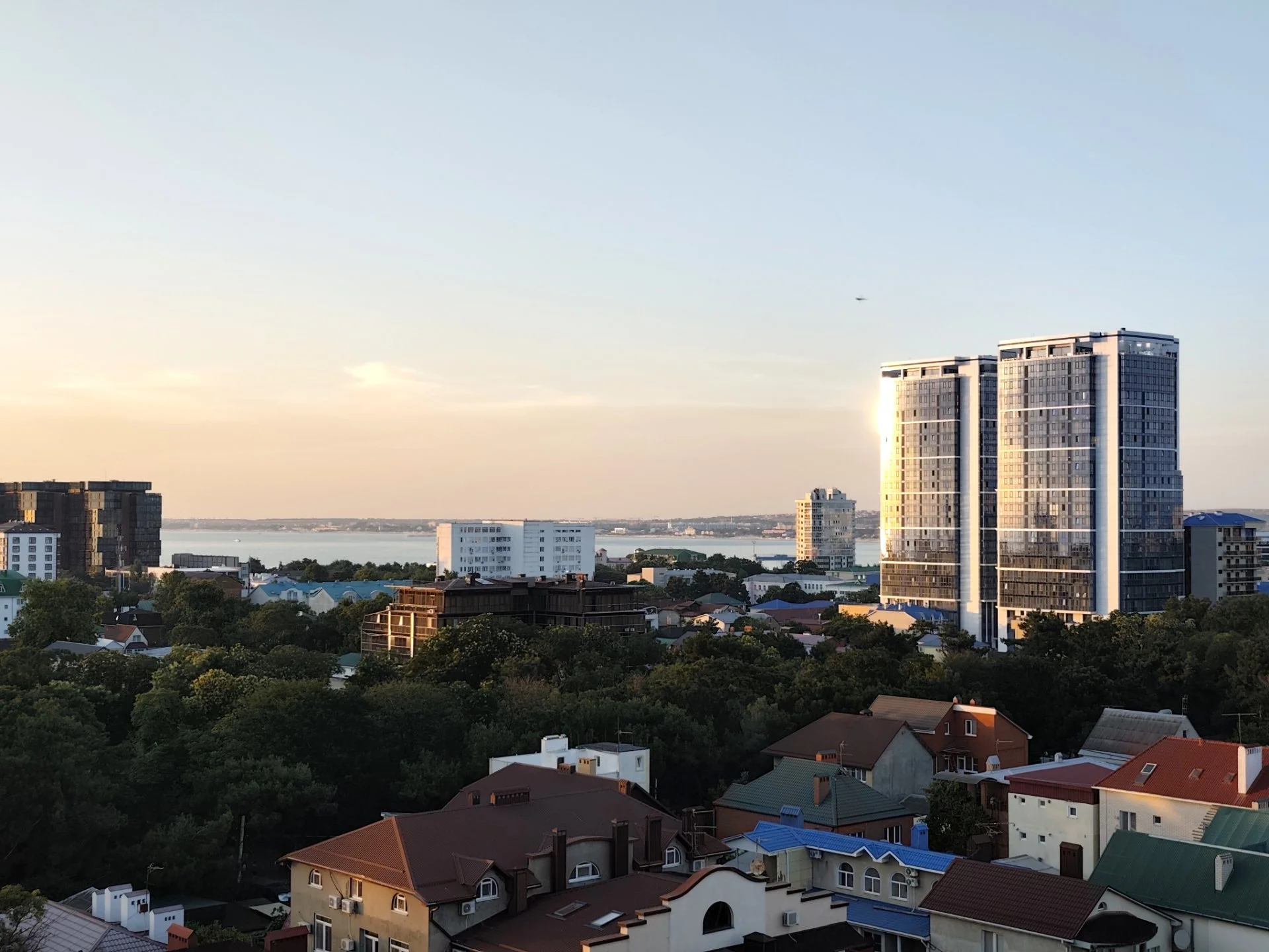 Полноценная двушка в 2 минутах от моря - миниатюра 16