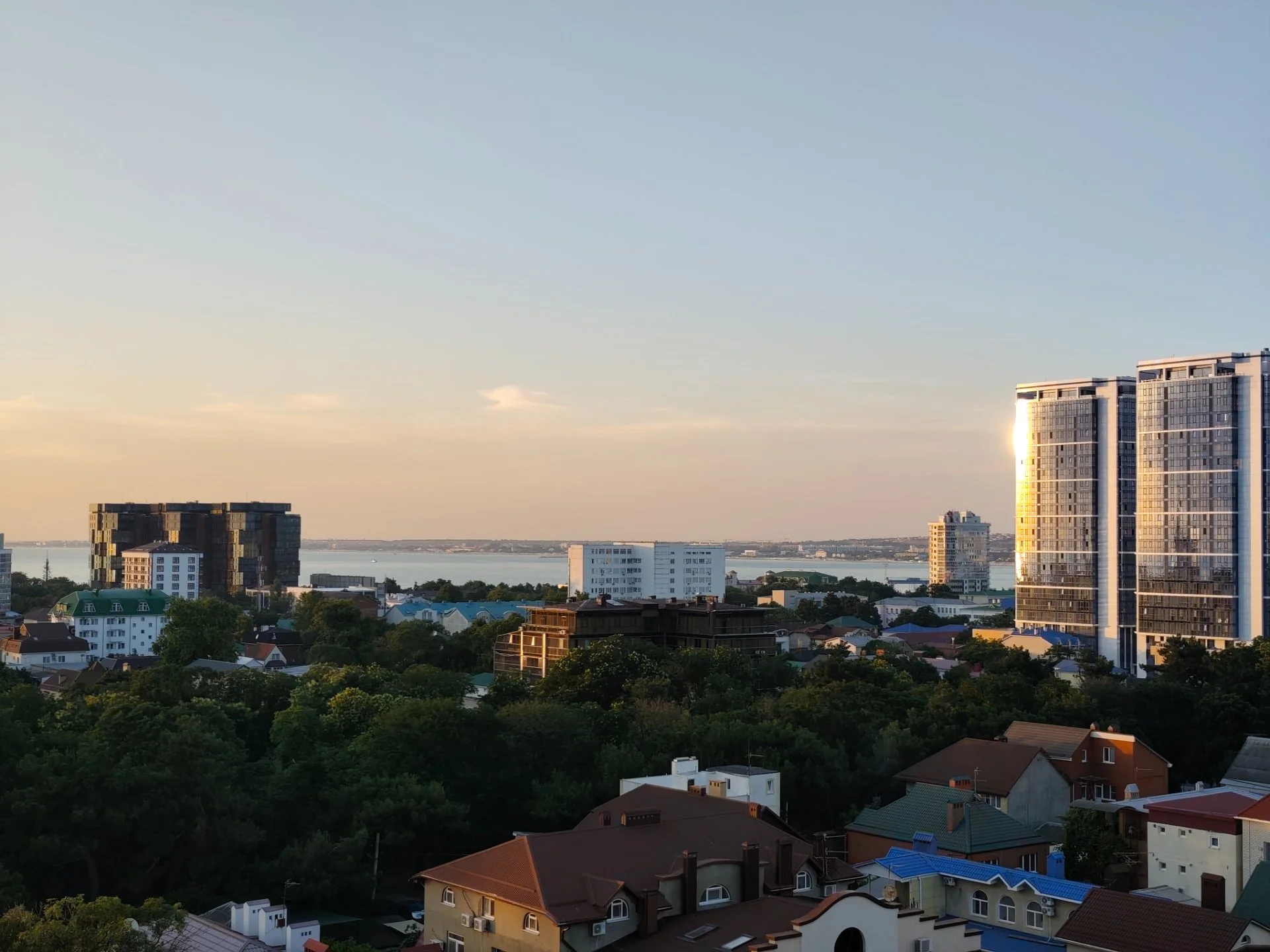 Полноценная двушка в 2 минутах от моря - миниатюра 31