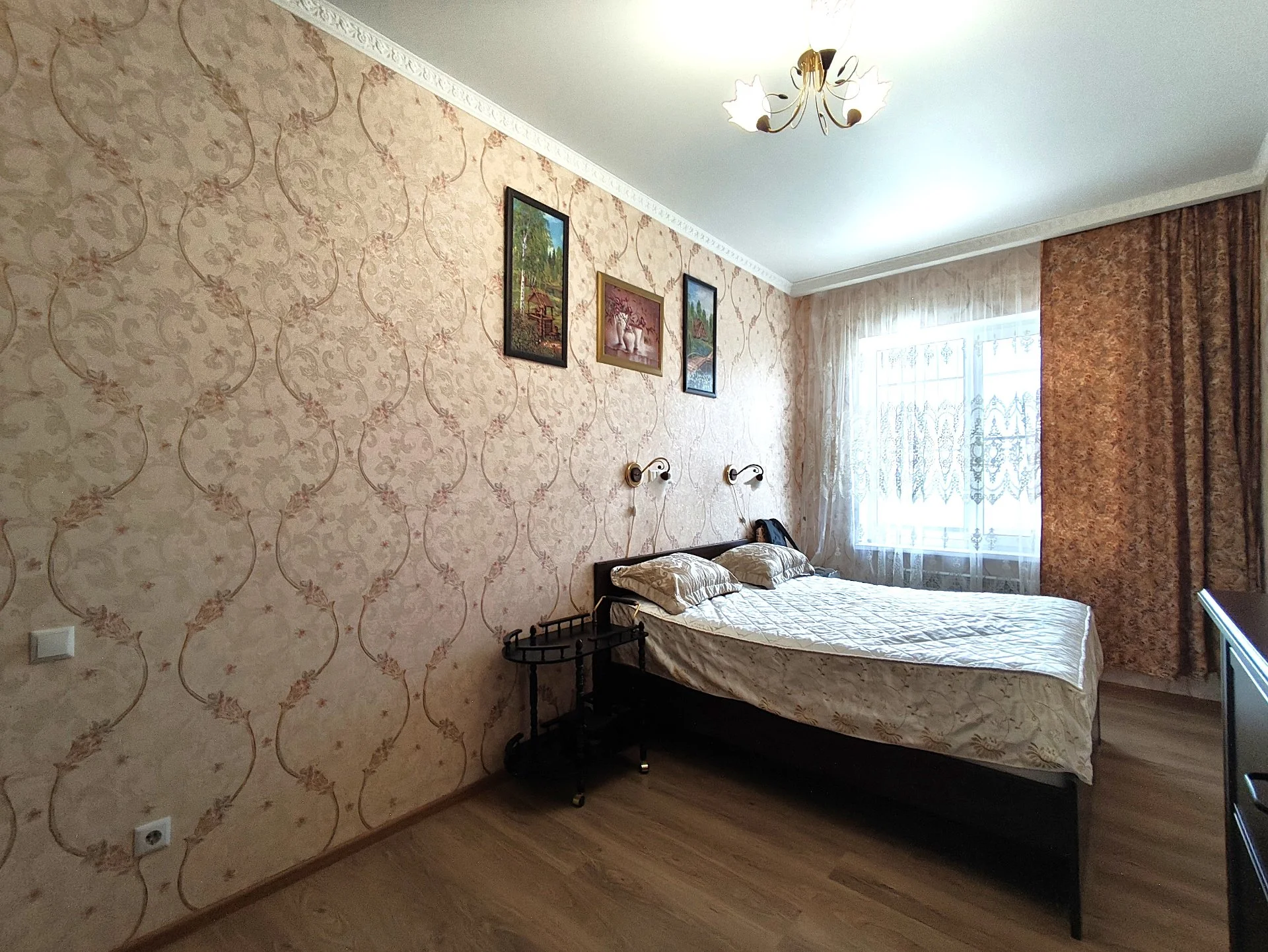 Дом с центральными коммуникациями на 4 сотках земли - миниатюра 20