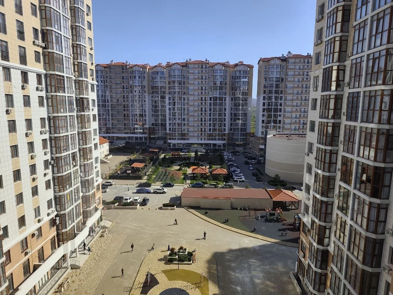 Просторная квартира в ЖК Черное море - миниатюра 13