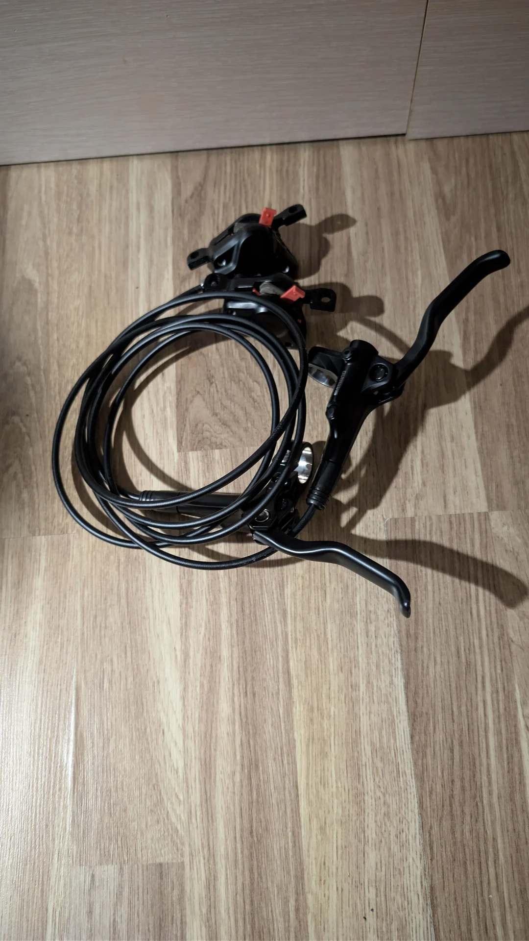 Тормоз гидравлический SHIMANO MT200 - изображение 1