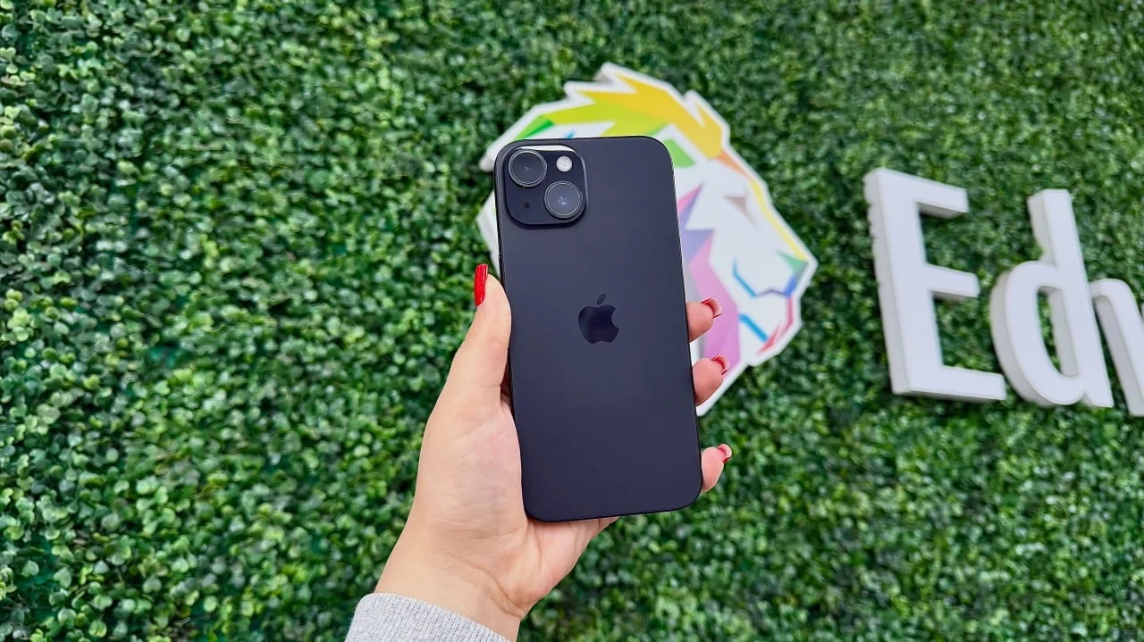iPhone 15 128Gb - изображение 1