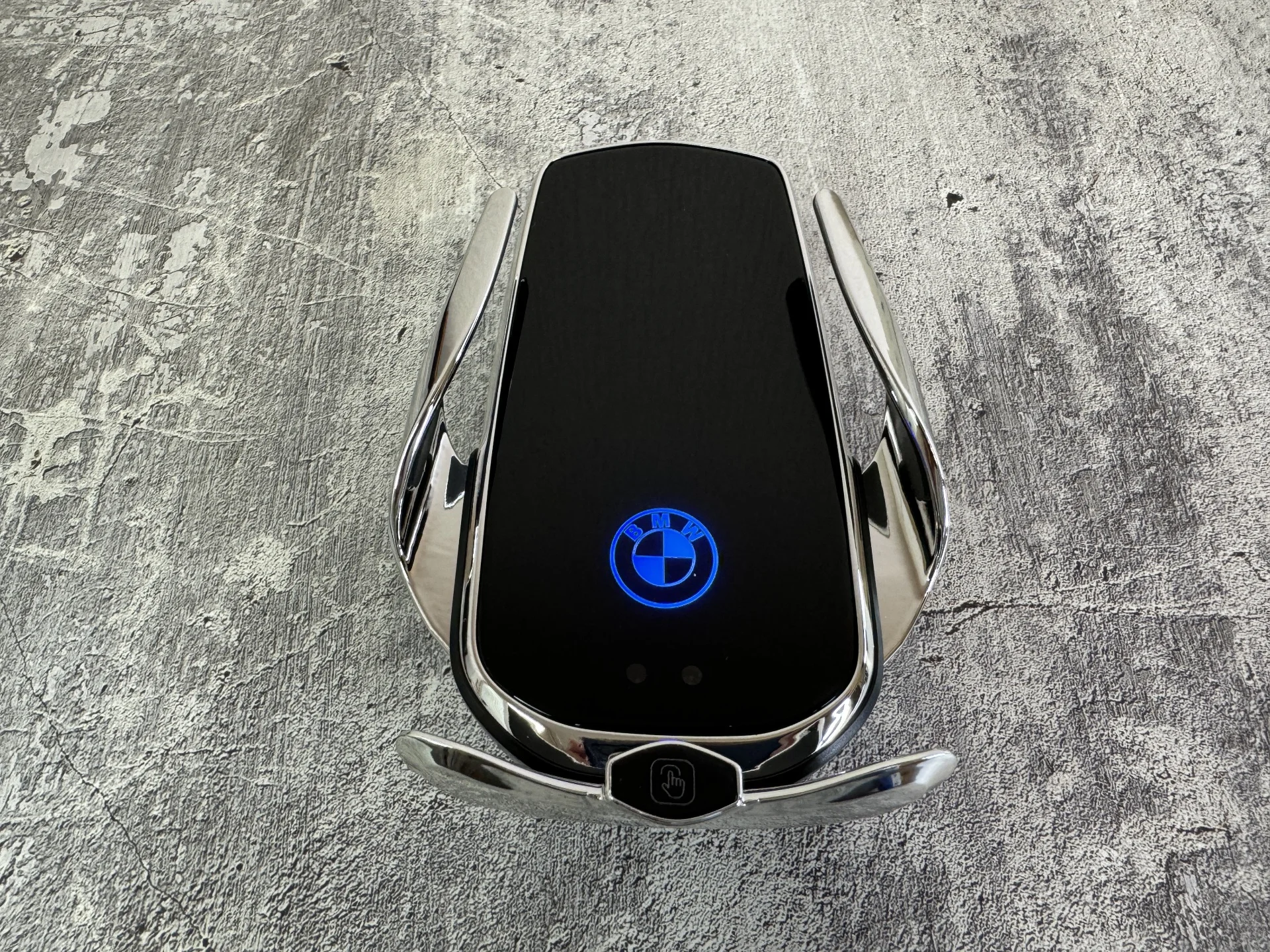 Удобный держатель телефона BMW - миниатюра 2
